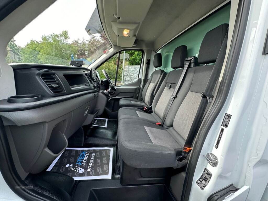 Dec 2020 Ford Transit 2.0 EcoBlue 130ps Chassis Cab