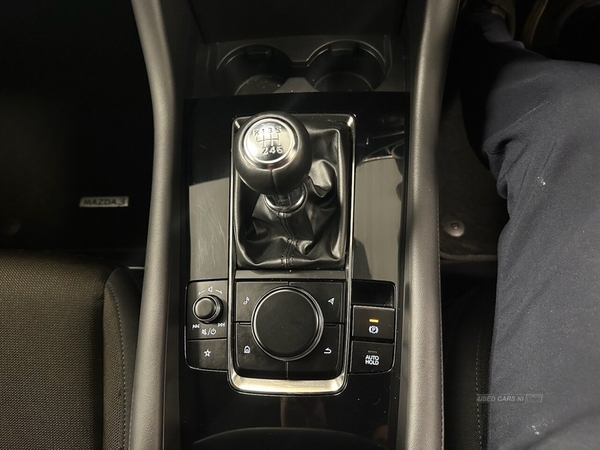 Mazda 3 2.0 SPORT LUX MHEV 5d 121 BHP Head Up Display, Sat Nav in Down