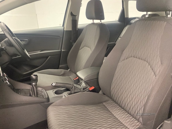 Seat Leon 1.6 TDI SE TECHNOLOGY 5d 105 BHP SAT NAV, AIR CONDITIONING in Down