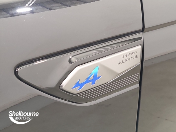 Renault Arkana 1.6 E-TECH esprit Alpine SUV 5dr Petrol Hybrid Auto Euro 6 (s/s) (145 ps in Down