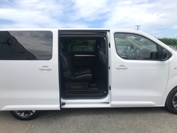 Vauxhall Vivaro Life ULTIMATE L in Down