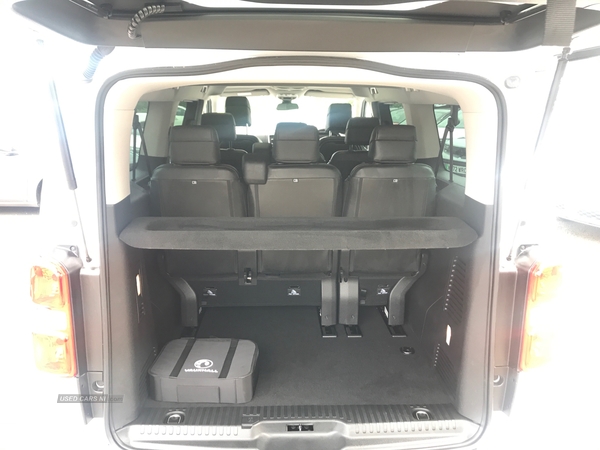 Vauxhall Vivaro Life ULTIMATE L in Down