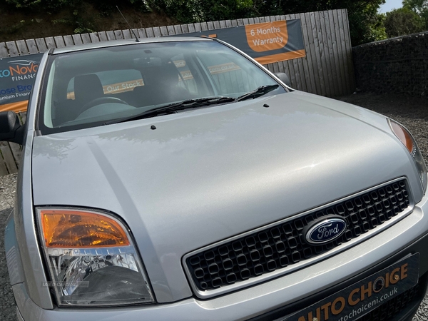 Ford Fusion DIESEL ESTATE in Down