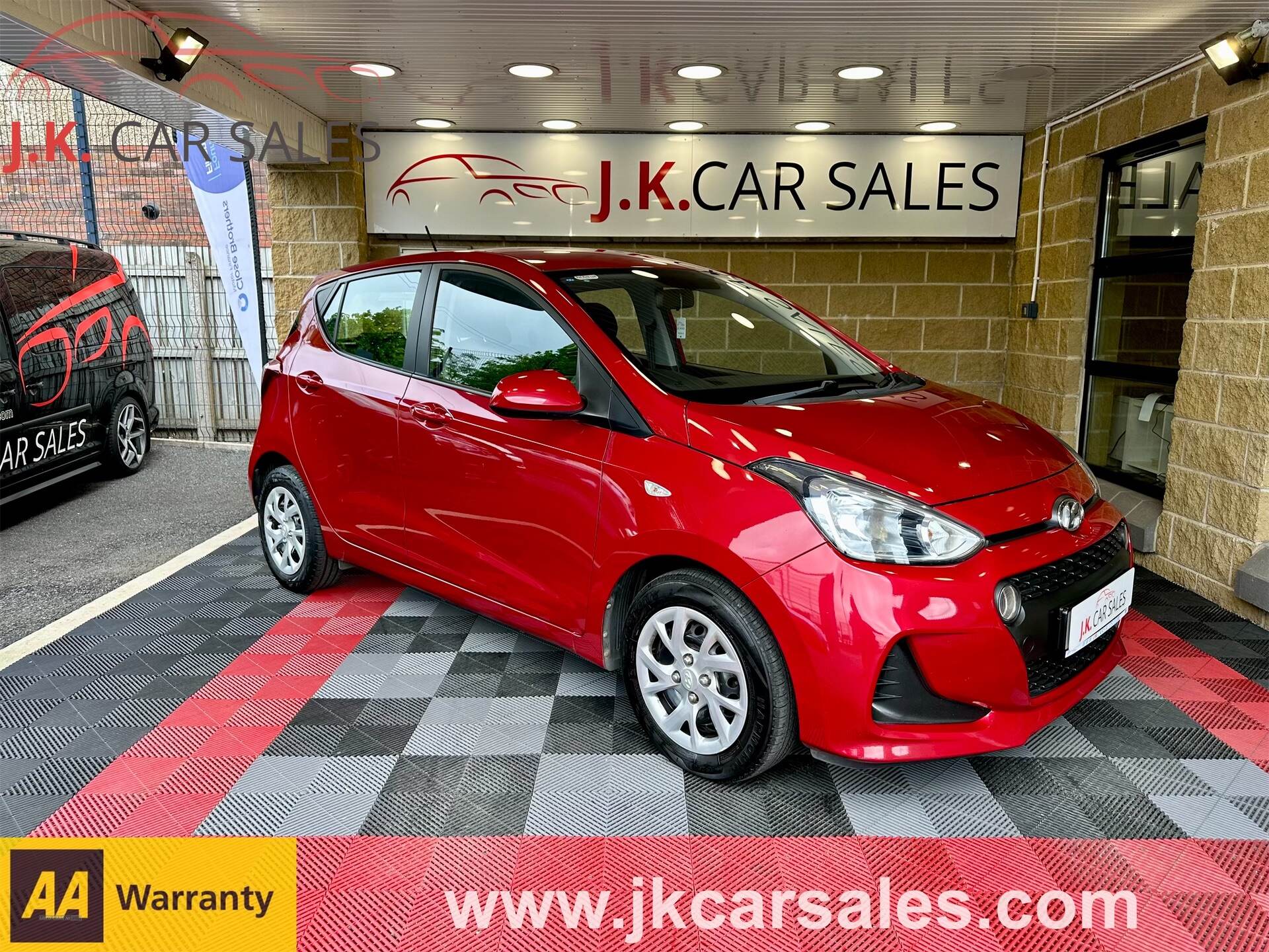 Hyundai i10 HATCHBACK in Tyrone