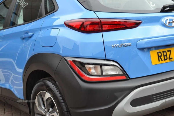 Hyundai Kona 1.6 GDI SE CONNECT SELF CHARGING HYBRID AUTO, 5 YEAR H PROMISE WARRANTY in Antrim