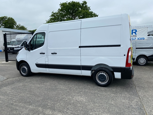Vauxhall Movano 3500 L2 DIESEL FWD in Down