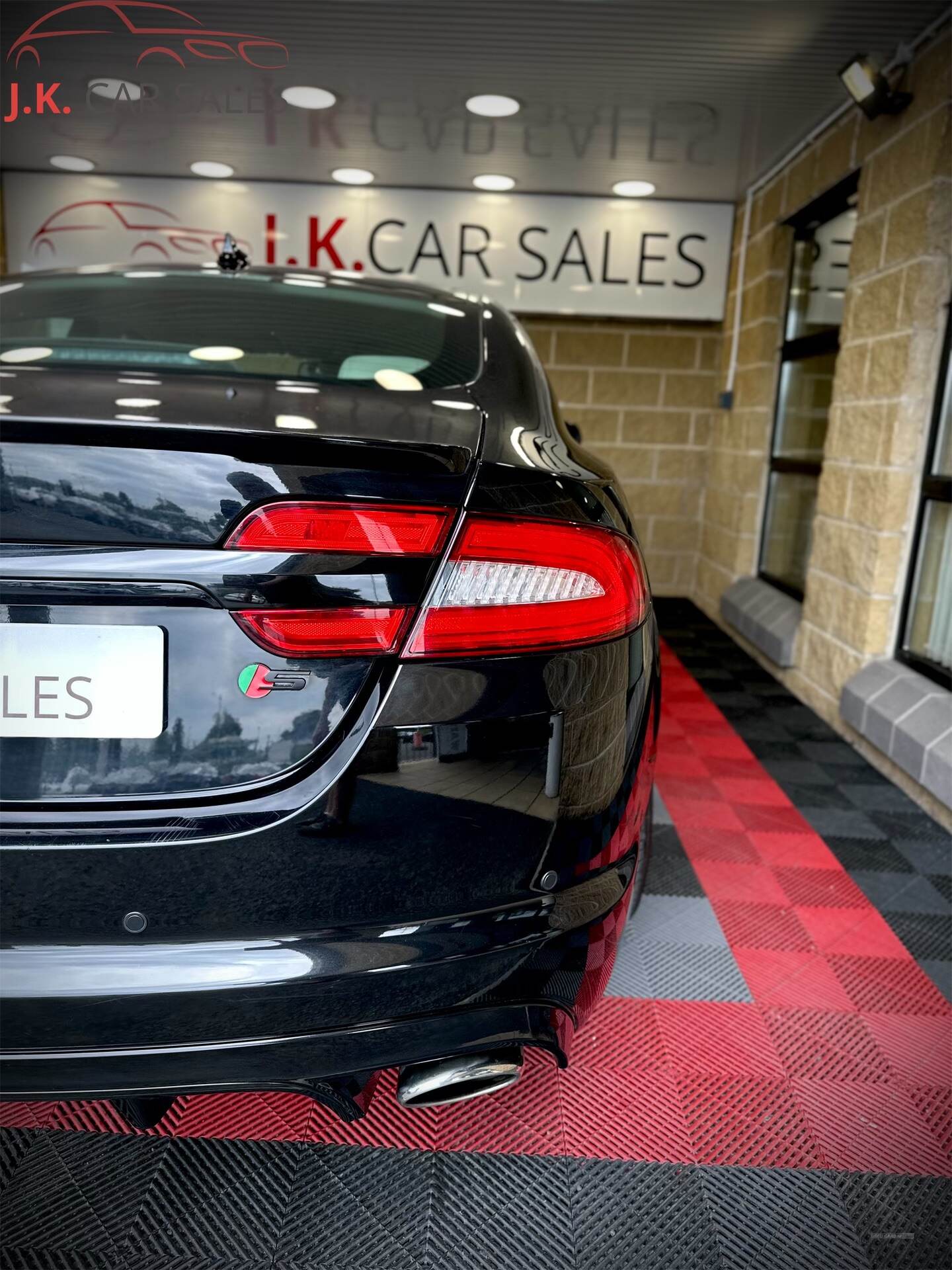 Jaguar XF DIESEL SALOON in Tyrone