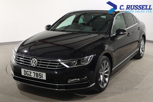 Volkswagen Passat DIESEL SALOON in Down