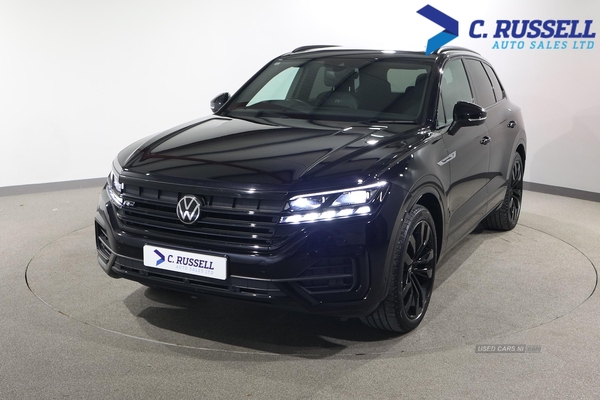 Volkswagen Touareg DIESEL ESTATE in Down