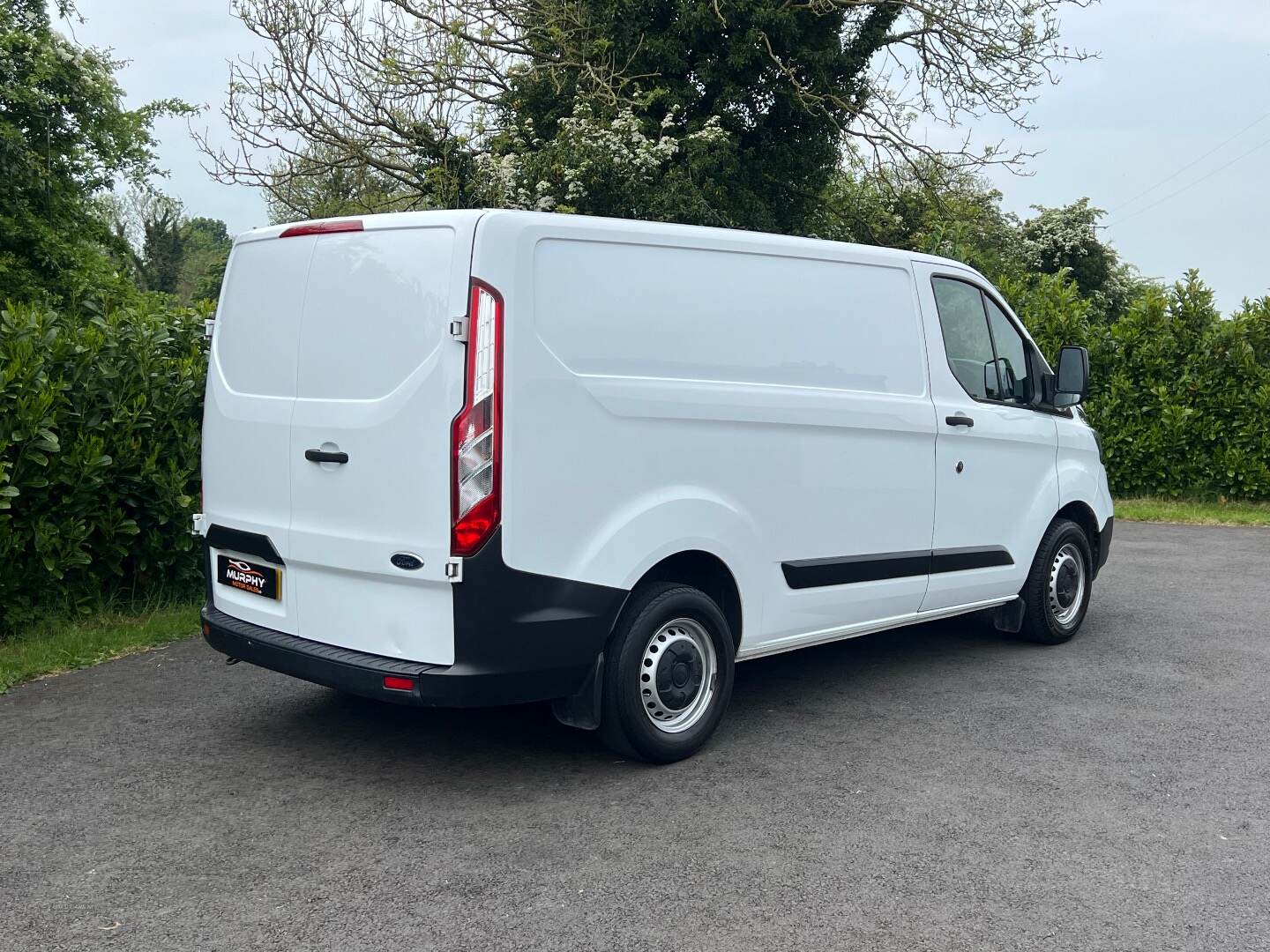 Ford Transit Custom 300 L1 DIESEL FWD in Down