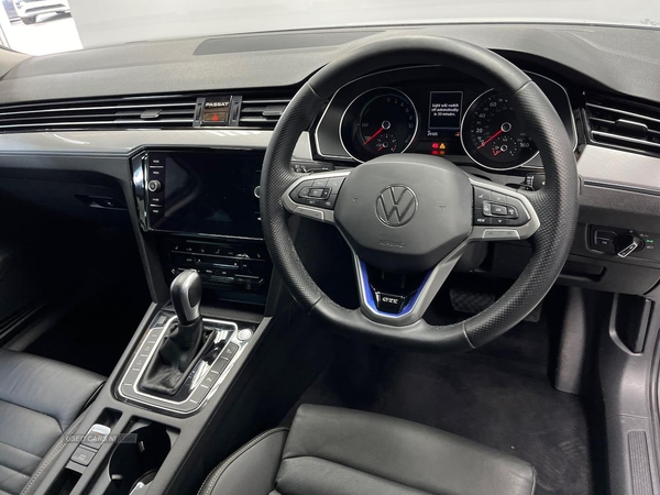 Volkswagen Passat 1.4 Tsi Phev Gte 5Dr Dsg in Antrim