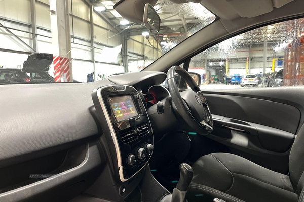 Renault Clio 1.2 16V Dynamique 5dr- Cruise Control, Keyless Entry & Start, Bluetooth, Sat Nav in Antrim