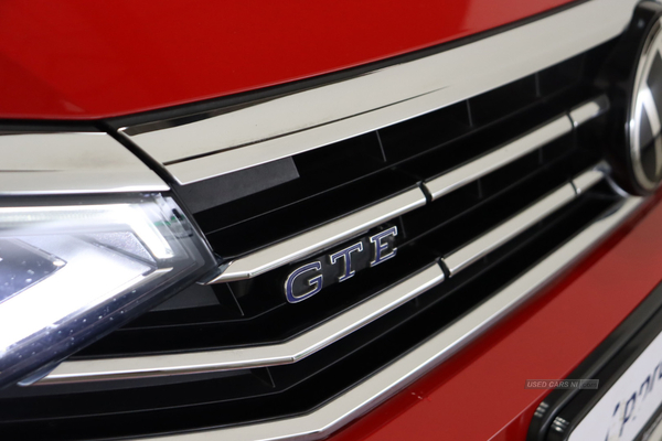 Volkswagen Passat GTE ADVANCE DSG PHEV in Antrim