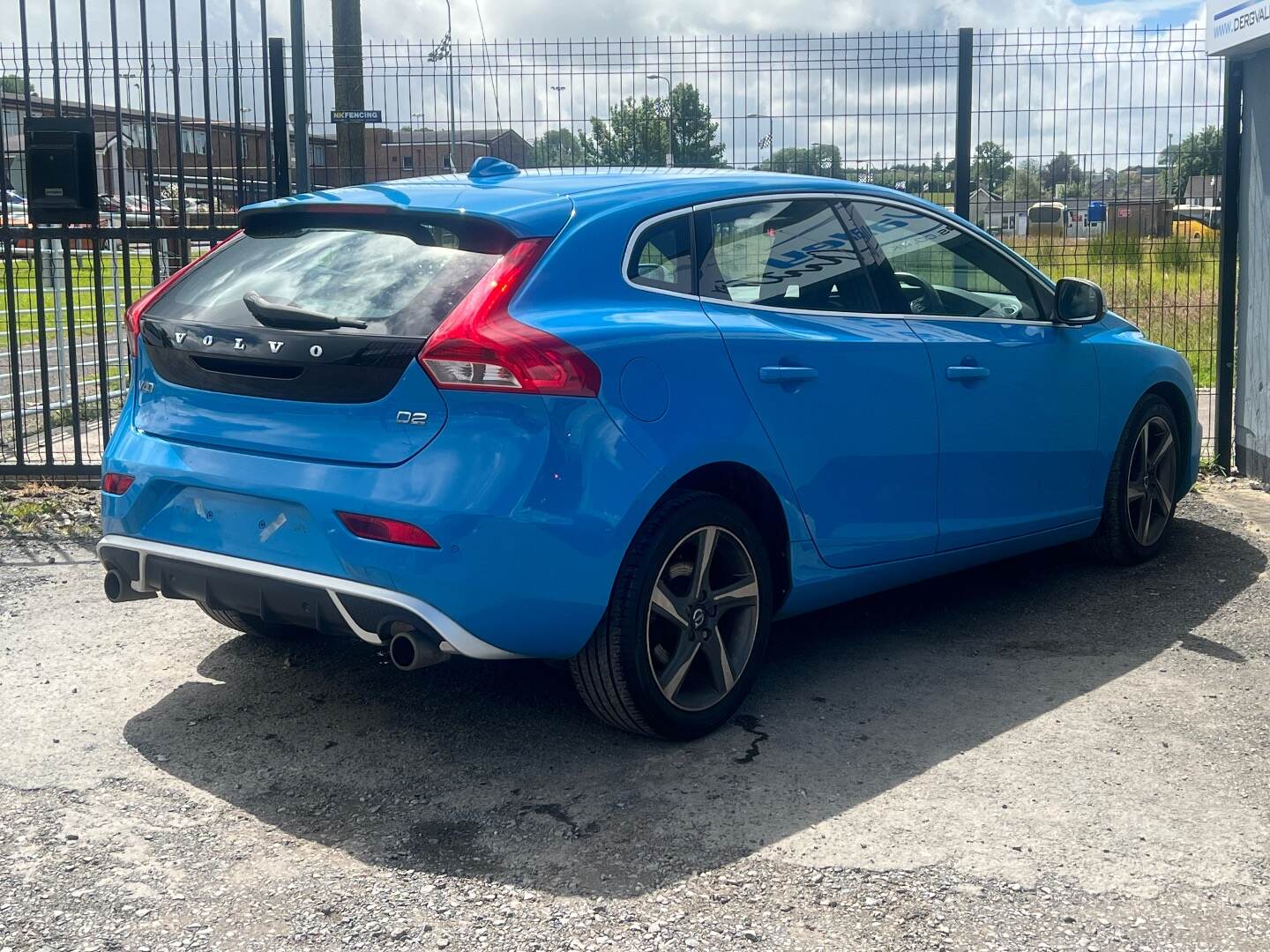 Volvo V40 DIESEL HATCHBACK in Tyrone