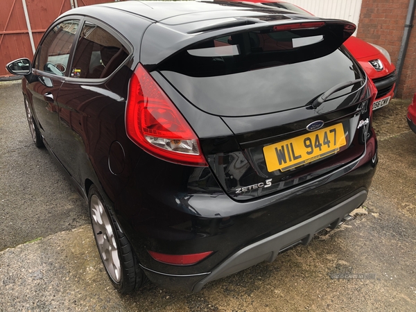 Ford Fiesta 1.6 Zetec S 3dr in Armagh