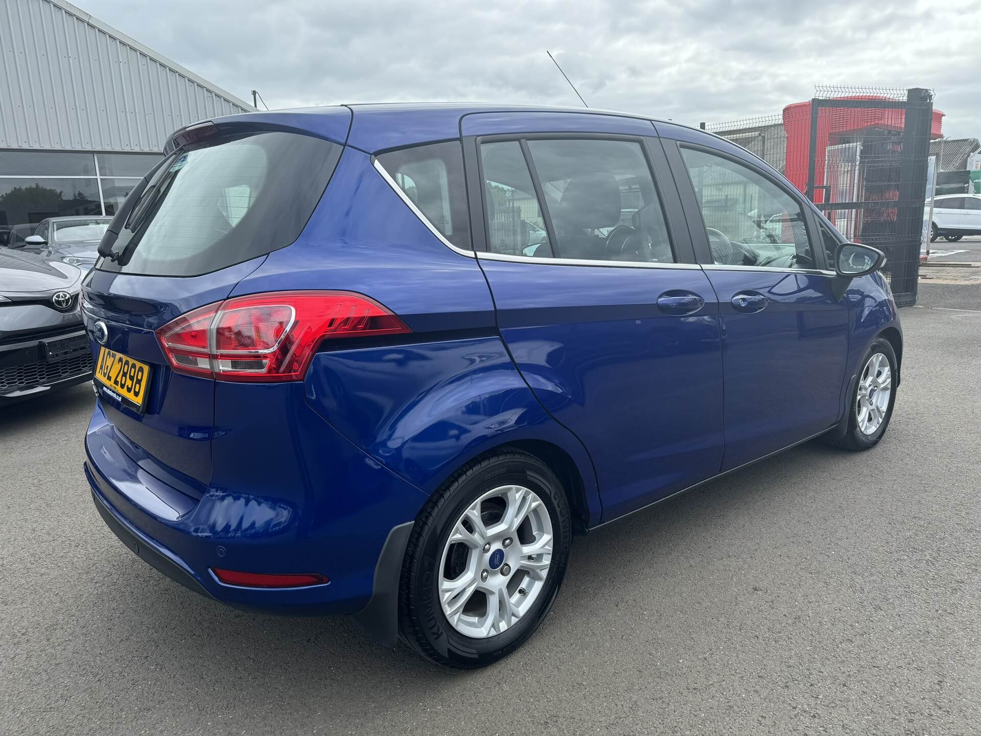 Ford B-Max DIESEL HATCHBACK in Antrim