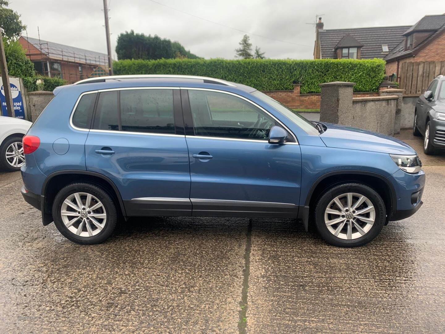 Volkswagen Tiguan DIESEL ESTATE in Down