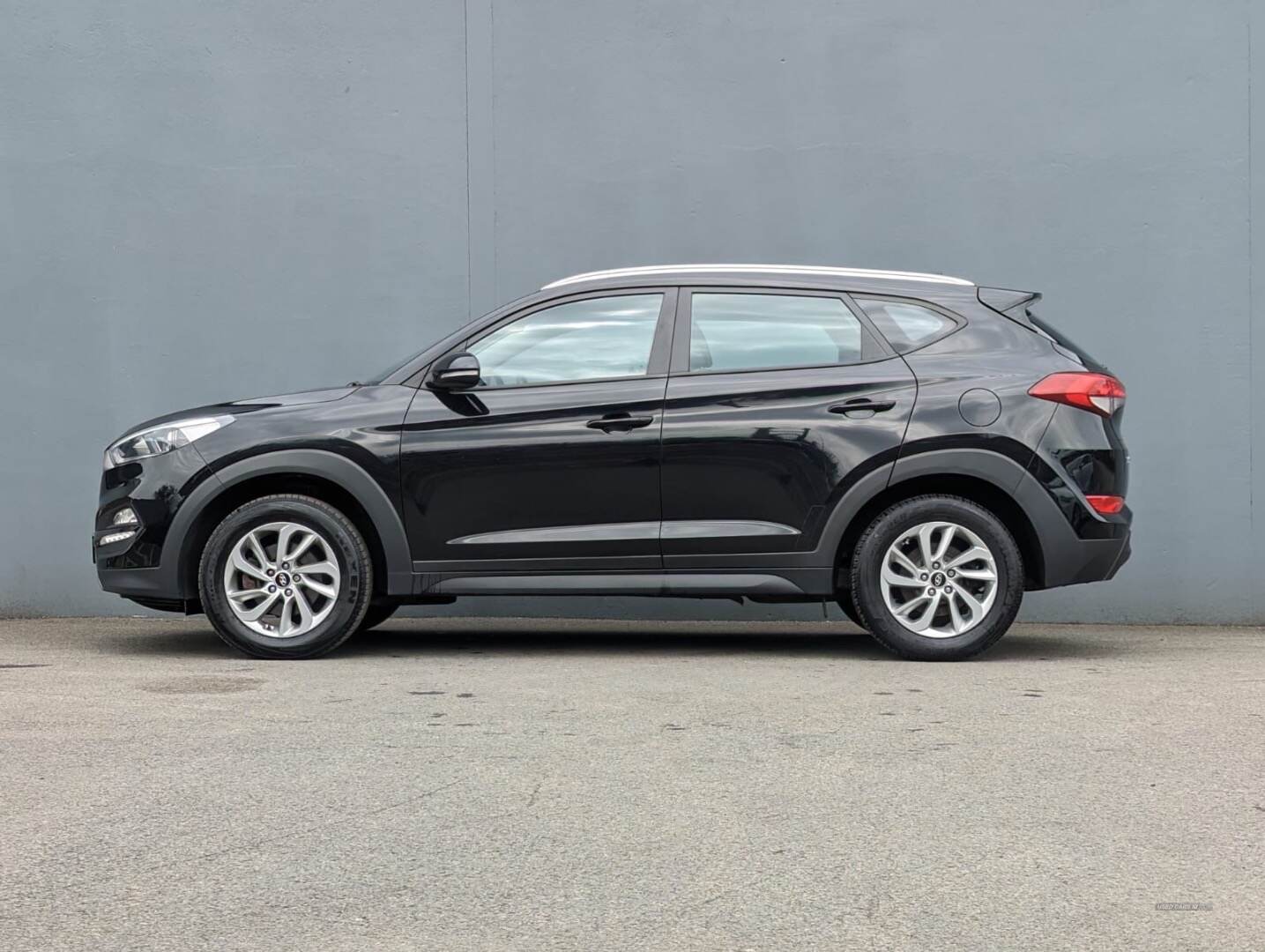 Hyundai Tucson DIESEL ESTATE in Tyrone