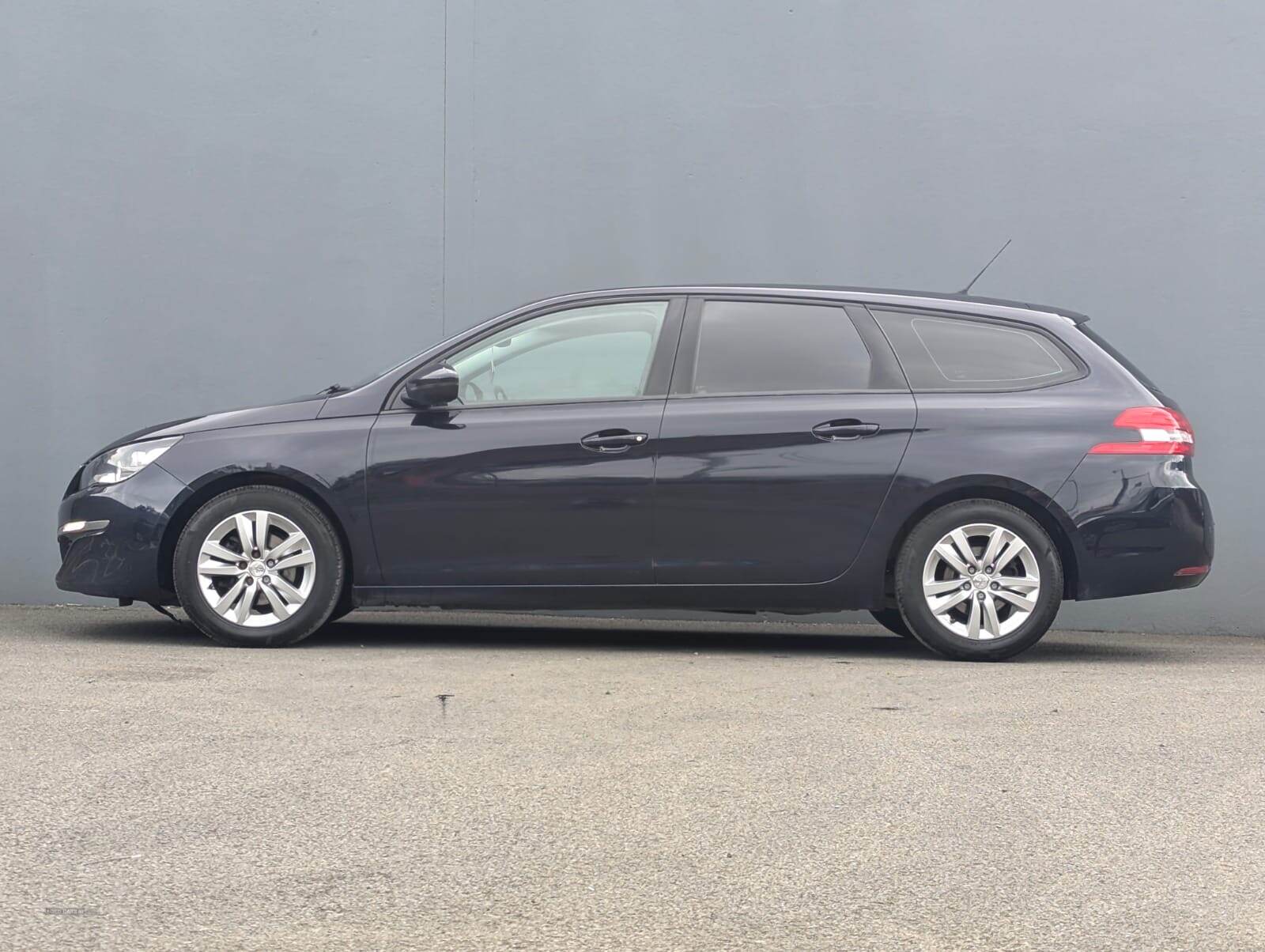 Peugeot 308 DIESEL SW ESTATE in Tyrone