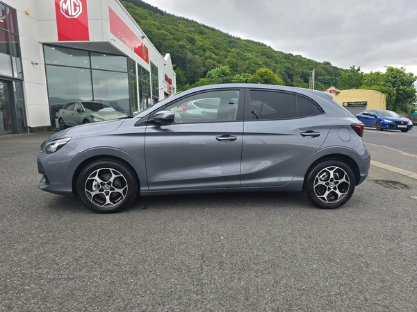 MG MG3 1.5 MHEV Trophy Auto Euro 6 (s/s) 5dr in Down