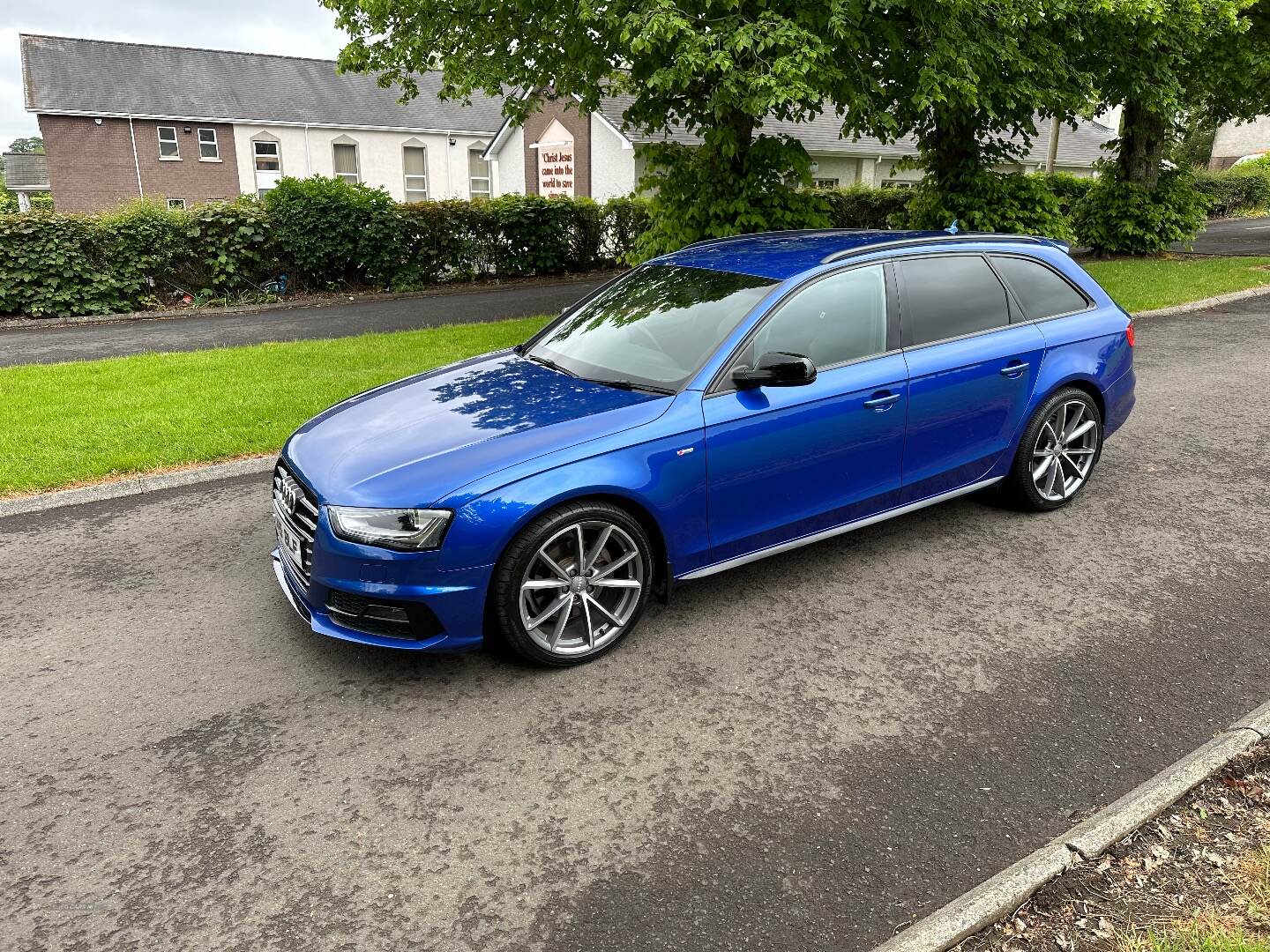 Audi A4 AVANT SPECIAL EDITIONS in Antrim