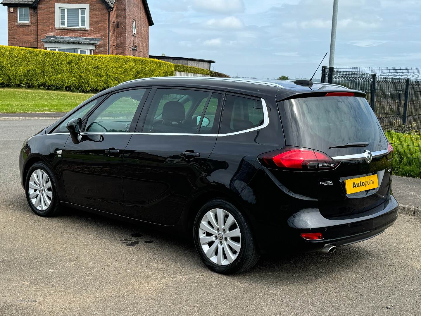 Vauxhall Zafira DIESEL TOURER in Antrim