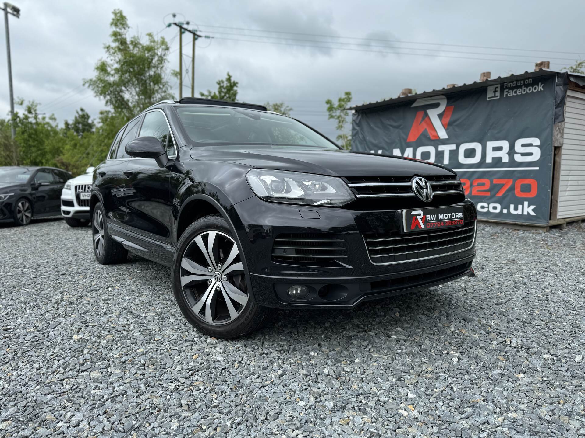 Volkswagen Touareg DIESEL ESTATE in Armagh