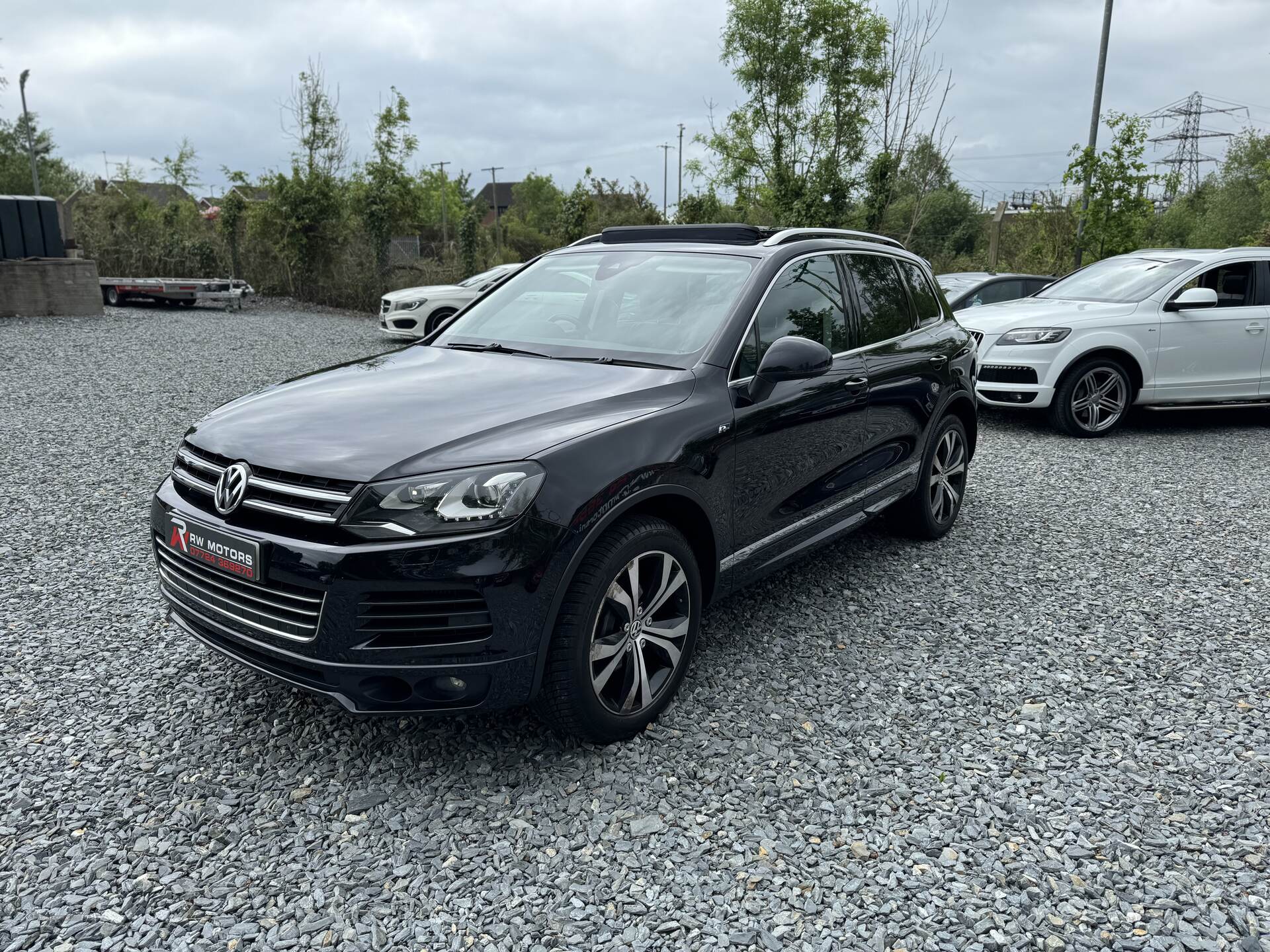 Volkswagen Touareg DIESEL ESTATE in Armagh