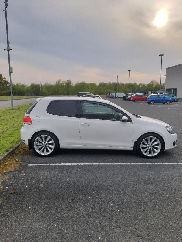 Volkswagen Golf 1.6 TDi S 3dr in Armagh