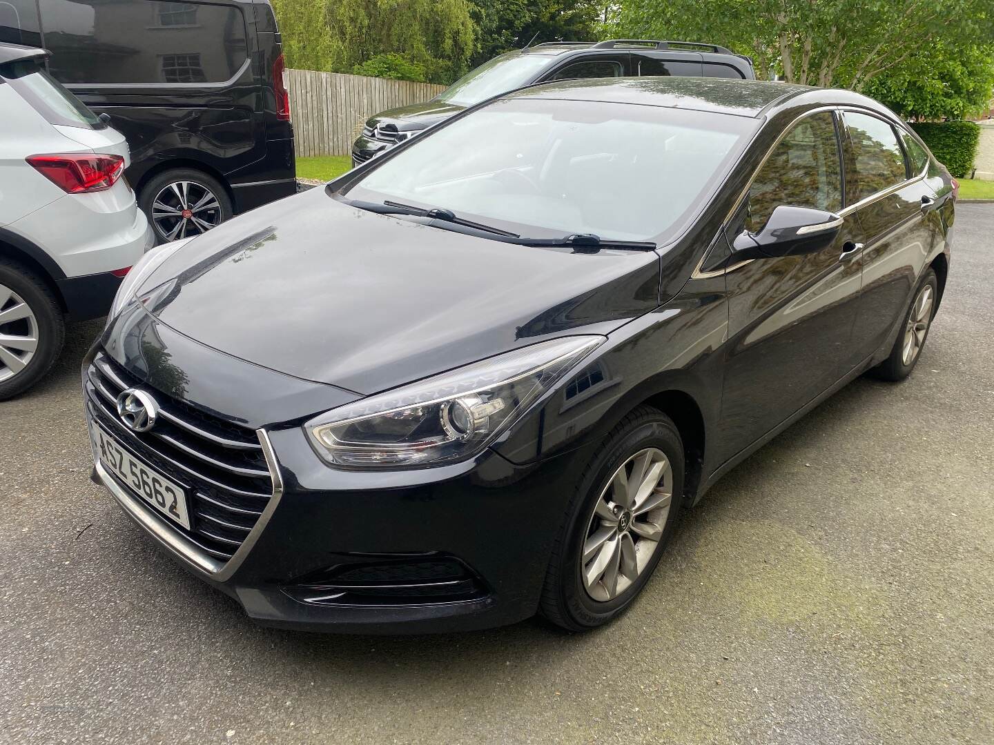 Hyundai i40 DIESEL SALOON in Tyrone