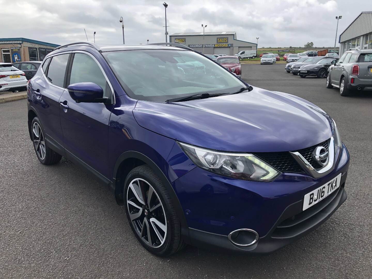 Nissan Qashqai DIESEL HATCHBACK in Derry / Londonderry