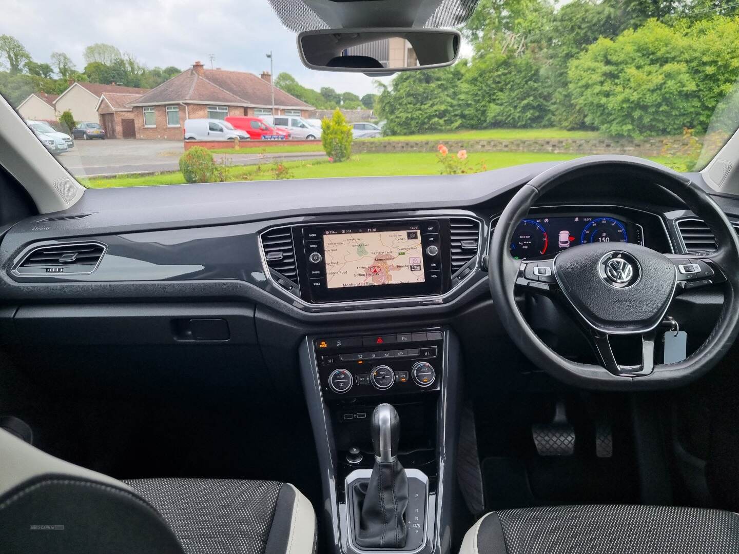 Volkswagen T-Roc DIESEL HATCHBACK in Derry / Londonderry