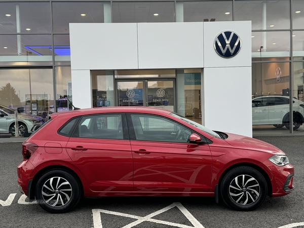 Volkswagen Polo Life Tsi Life 1.0 TSi (95ps) 5dr in Derry / Londonderry