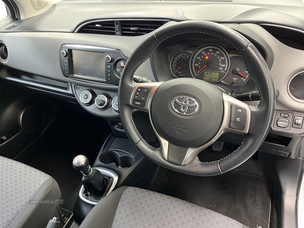 Toyota Yaris 1.33 Vvt-I Icon 5Dr in Antrim