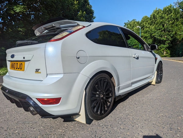 Ford Focus 2.5 ST-3 3dr in Antrim