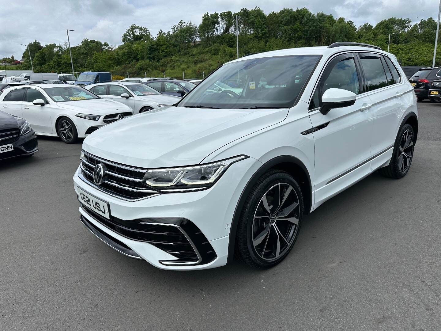 Volkswagen Tiguan DIESEL ESTATE in Down