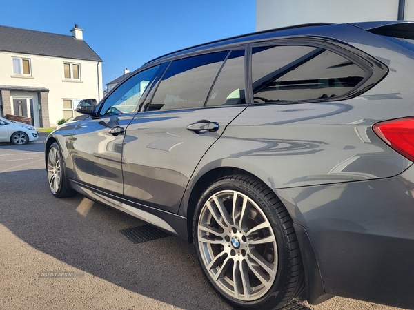 BMW 3 Series 330d xDrive M Sport 5dr Step Auto in Down