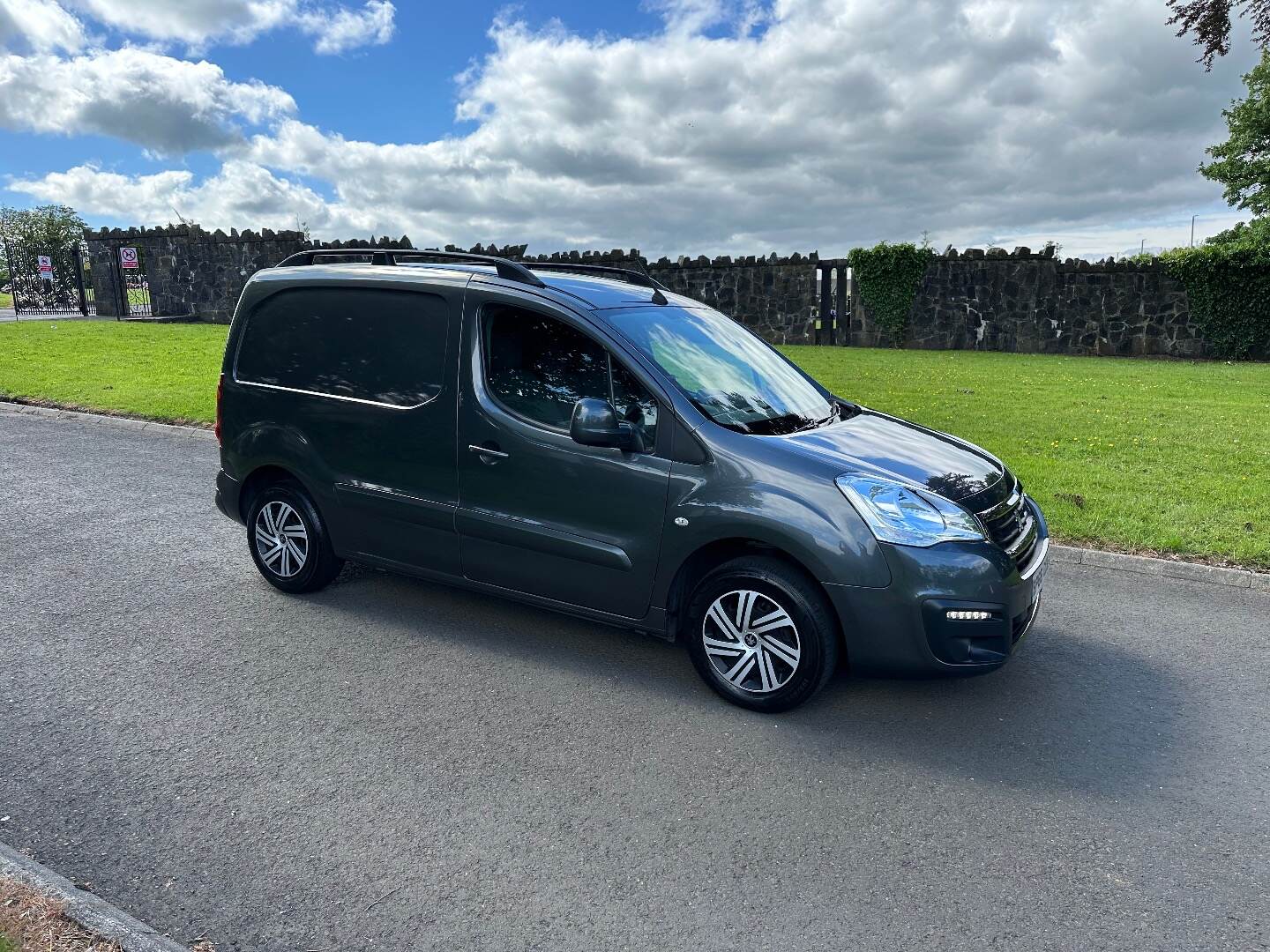 Peugeot Partner L1 DIESEL in Antrim