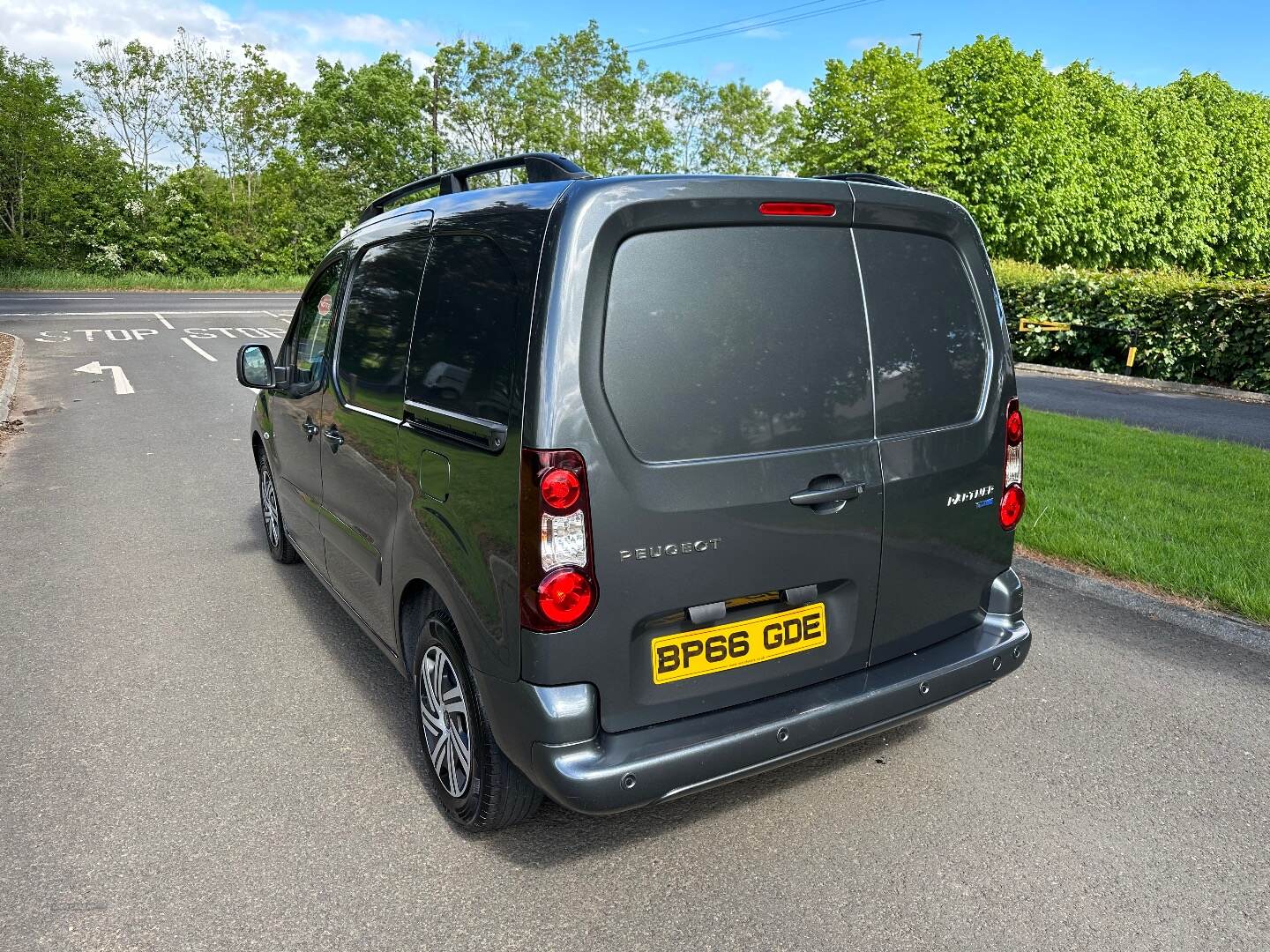 Peugeot Partner L1 DIESEL in Antrim