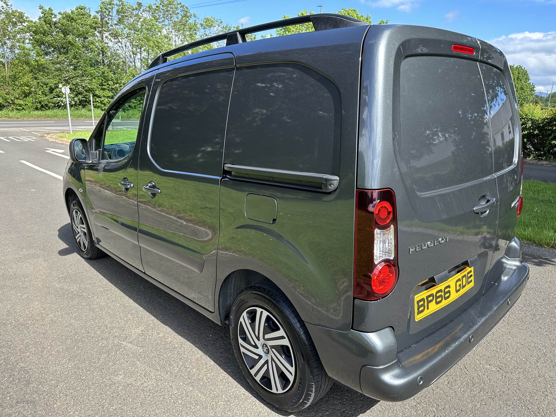 Peugeot Partner L1 DIESEL in Antrim