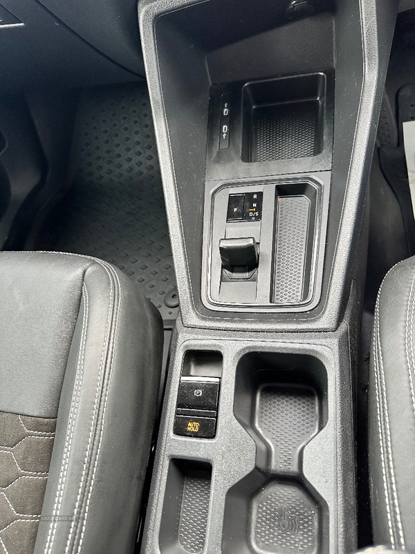 Volkswagen Caddy 2.0 TDI 122PS Commerce Pro Van DSG in Down