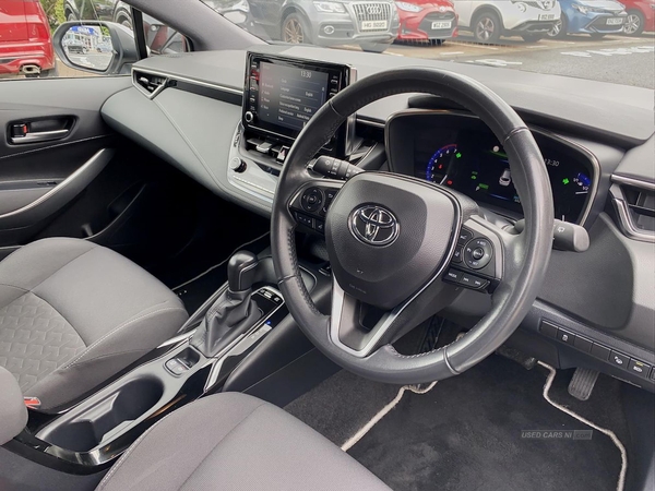 Toyota Corolla 1.8 Vvt-I Hybrid Icon Tech 5Dr Cvt in Down