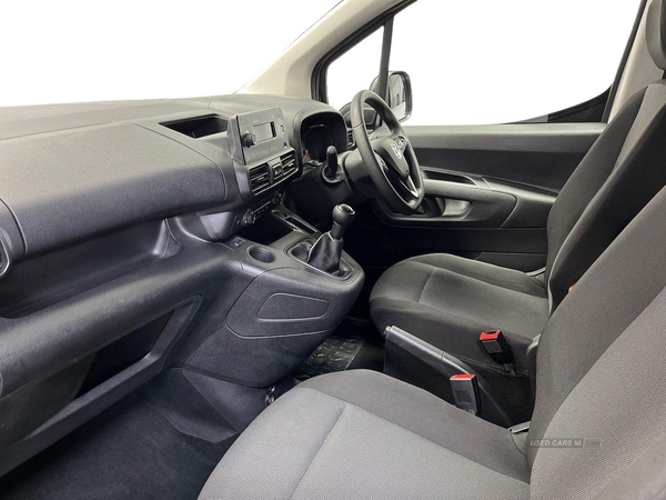 Vauxhall Combo CARGO 2300 1.5 Turbo D 100Ps H1 Dynamic Van in Antrim