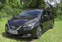 Nissan LEAF 40kWh Tekna Auto 5dr in Down