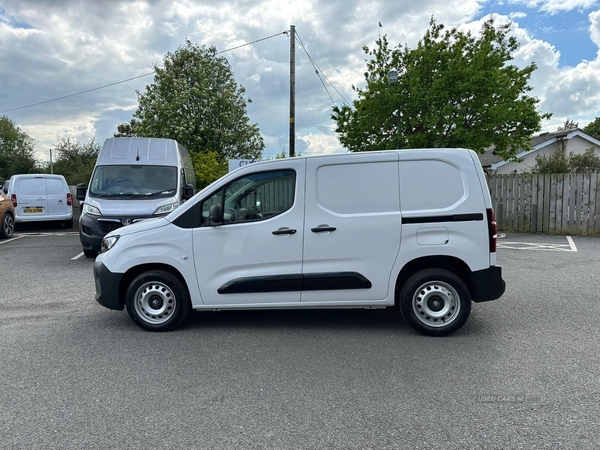 Vauxhall Combo Prime L1 H1 100 PS in Derry / Londonderry