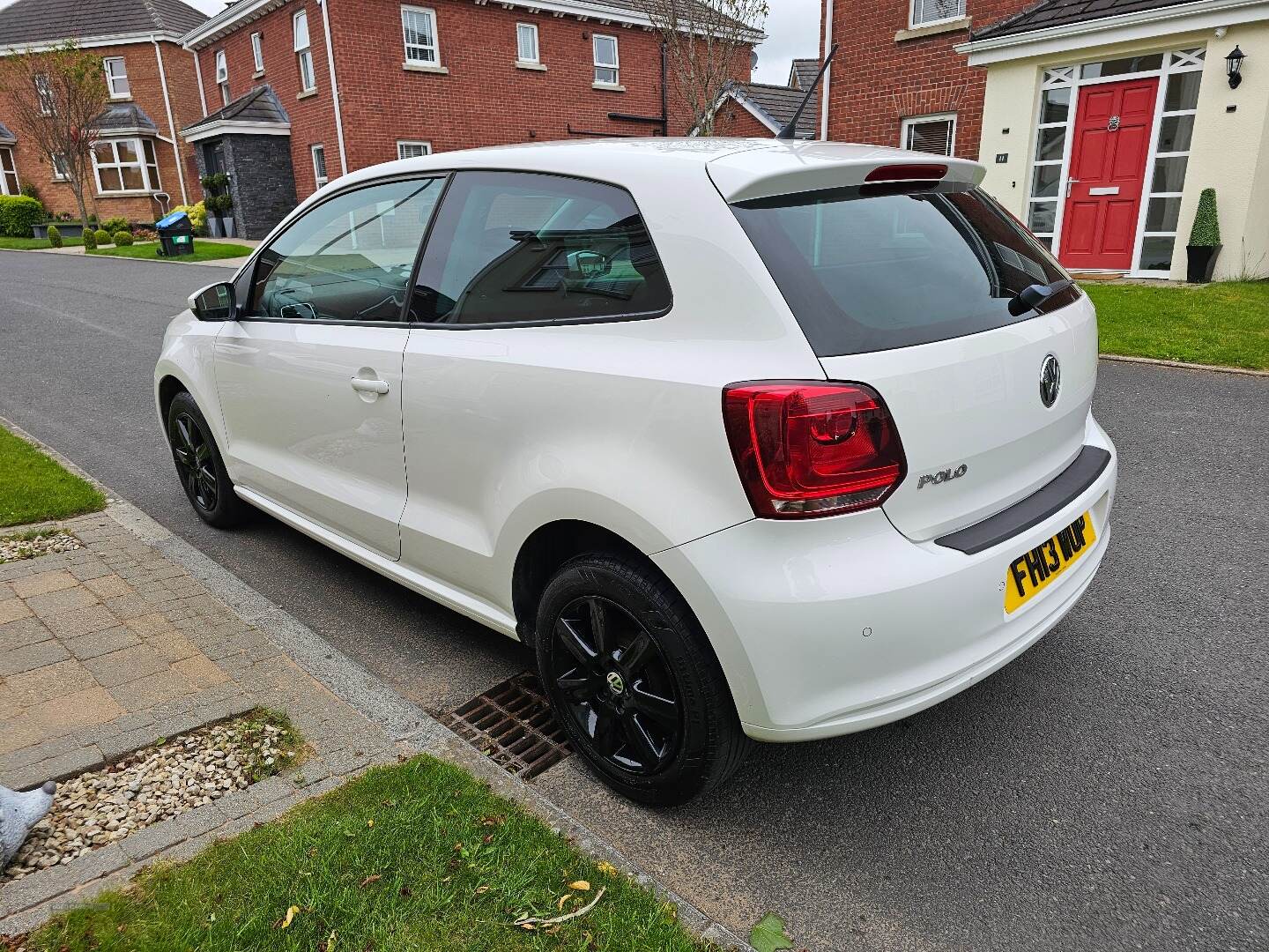 Volkswagen Polo HATCHBACK in Down