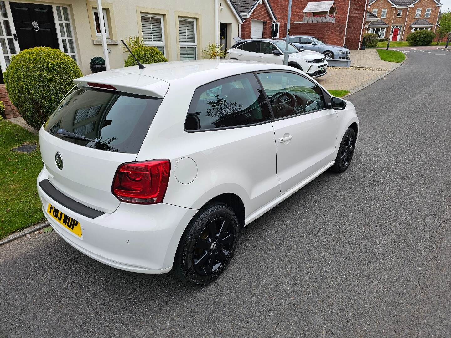 Volkswagen Polo HATCHBACK in Down