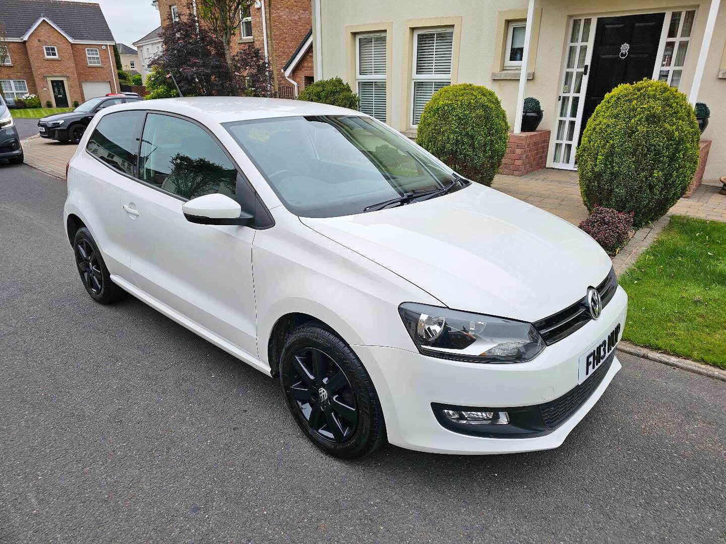 Volkswagen Polo HATCHBACK in Down