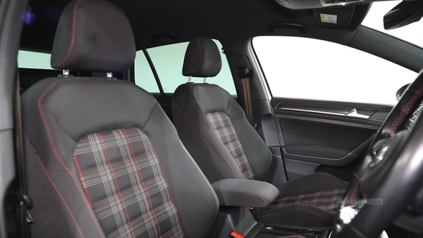 Volkswagen Golf 2.0 TSI GPF GTI Performance Hatchback 5dr Petrol DSG Euro 6 (s/s) (245 ps) in North Lanarkshire