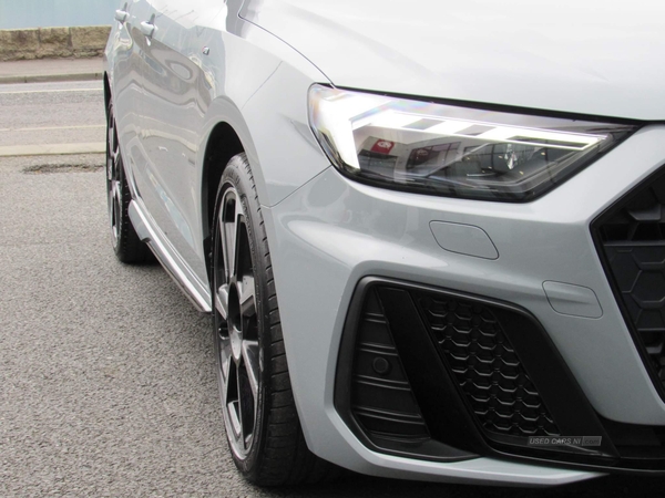 Audi A1 1.0 TFSI 25 Black Edition Sportback S Tronic Euro 6 (s/s) 5dr in Down